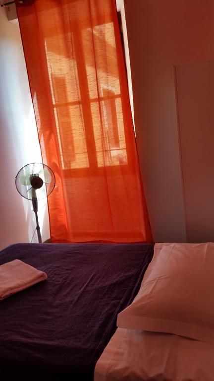Guesthouse Ava روما الغرفة الصورة