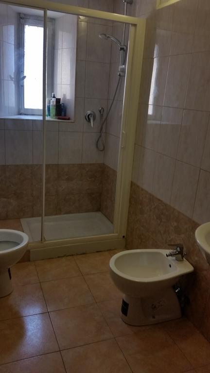 Guesthouse Ava روما المظهر الخارجي الصورة