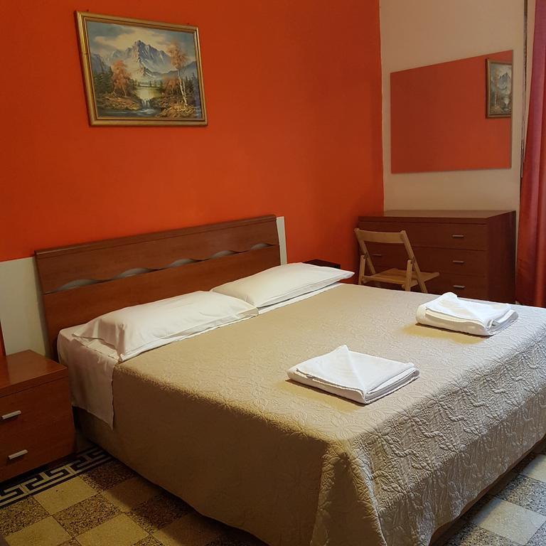 Guesthouse Ava روما المظهر الخارجي الصورة