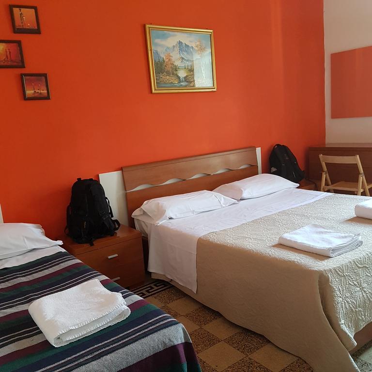Guesthouse Ava روما المظهر الخارجي الصورة